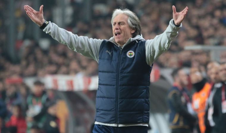 Fenerbahçe Teknik Direktörü Jorge Jesus: 'Golümüz neden iptal edildi anlamadım'