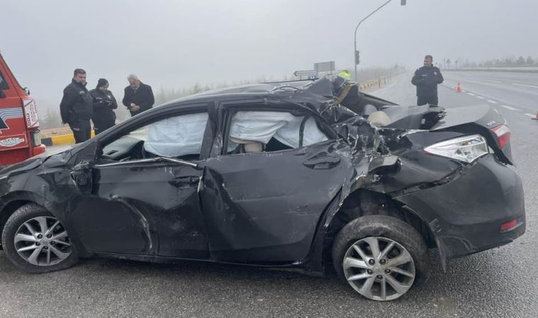 CHP'li Belediye Başkanı Nurettin Akbuğa'nın makam aracı kamyonetle çarpıştı: 4 yaralı