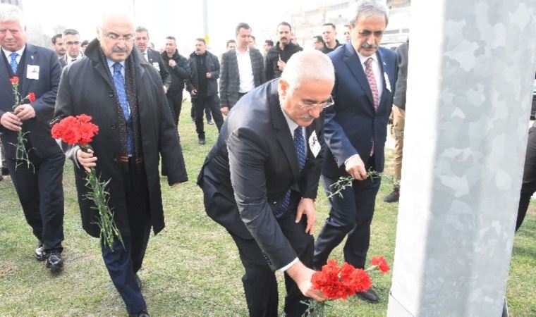 Şehit Fethi Sekin ve Musa Can İzmir Adliyesi'nde anıldı