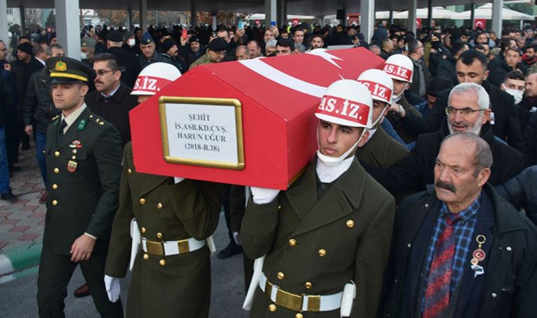 Şehit Astsubay Harun Uğur, son yolculuğuna uğurlandı