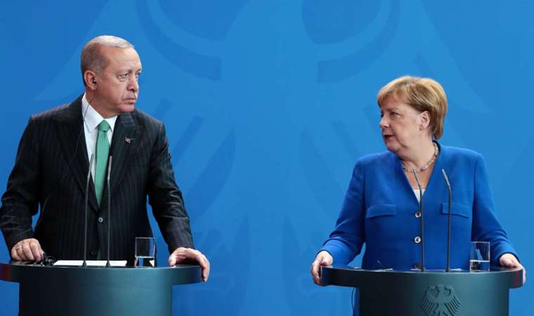 Merkel, Erdoğan ile görüşmesini anlattı: Bu konuyu çok sık konuştum