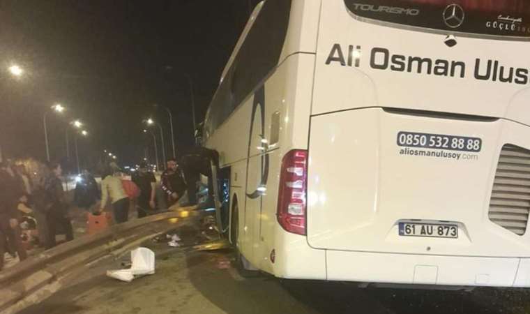 Otobüs bariyerlere çarptı: Çok sayıda yaralı var!