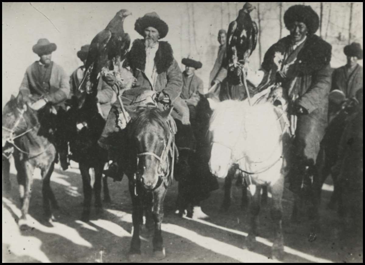 Devlet Arşivleri'nde ortaya çıktı: İşte Türk boylarının tarihi fotoğrafları