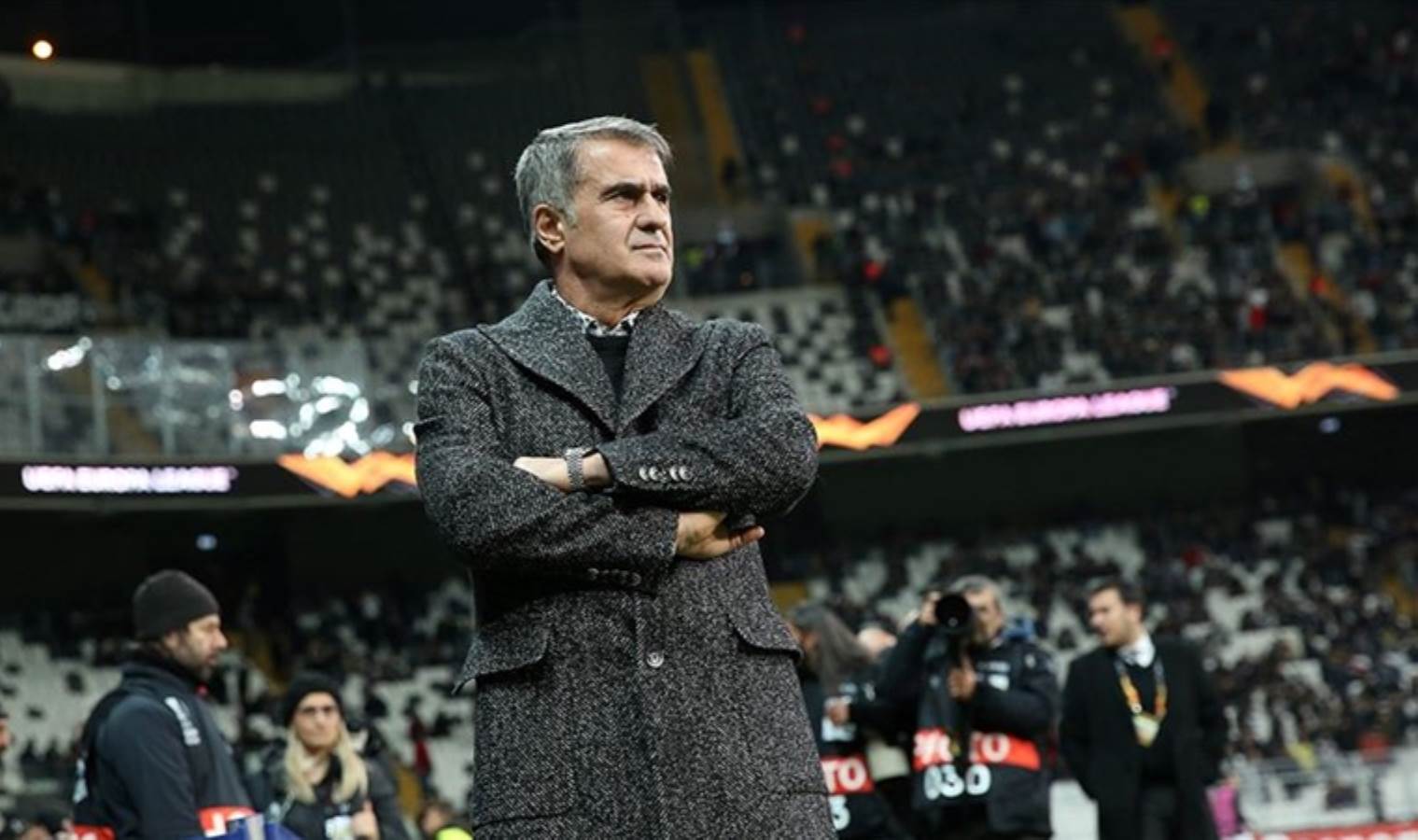 12 haftada 13 hoca değişti: Süper Lig'de teknik direktör kıyımı!