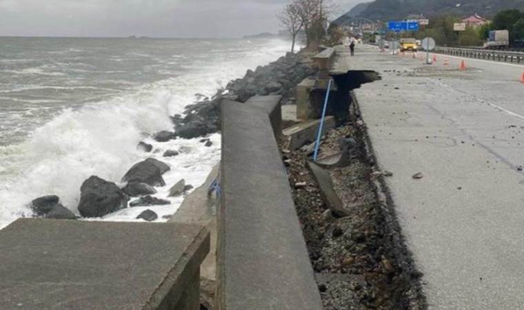 Karadeniz Sahil Yolu'nda fırtına hasarının boyutu ortaya çıktı