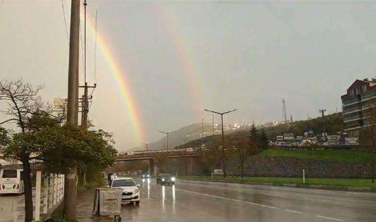 Bursa'da sağanak sonrası çift gökkuşağı