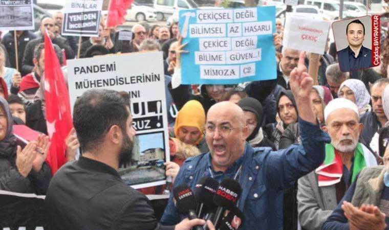 Deprem sonrası evlerine güçlendirme raporu alamayan yurttaşlardan protesto: Bakan istifa etsin