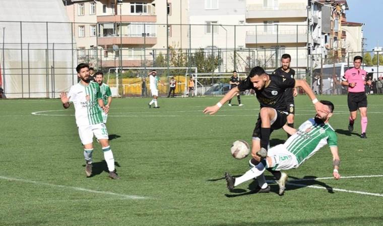 6 gollü Perşembespor - Çarşambaspor maçında kazanan çıkmadı