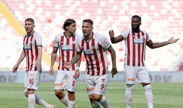 Sivasspor evinde galibiyete hasret!