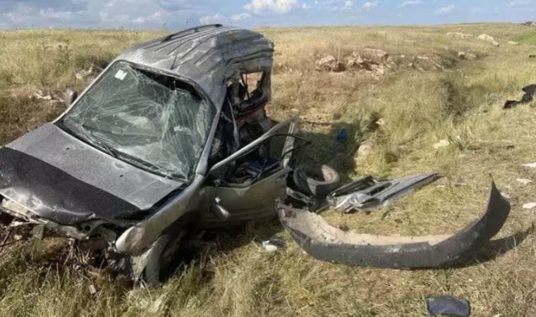 Şanlıurfa'da korkunç kaza... Otomobil ile TIR çarpıştı!