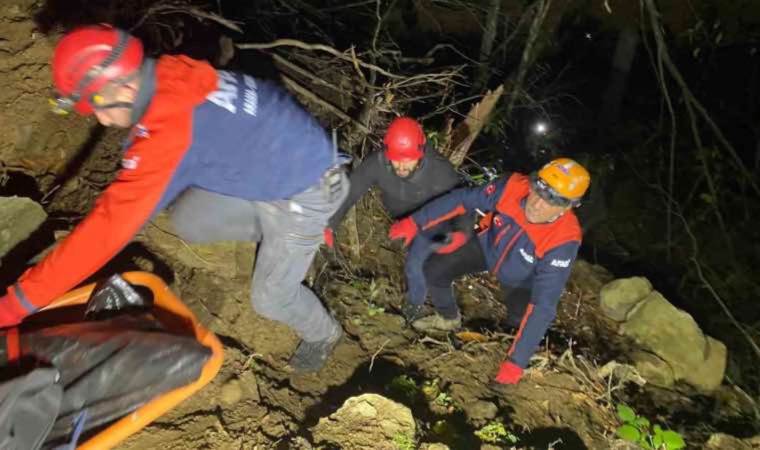 Artvin’de orman işçisi uçuruma yuvarlanarak hayatını kaybetti