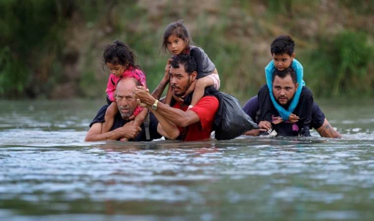 Amerikan rüyası nehirde bitti: Göçmenler boğularak öldü