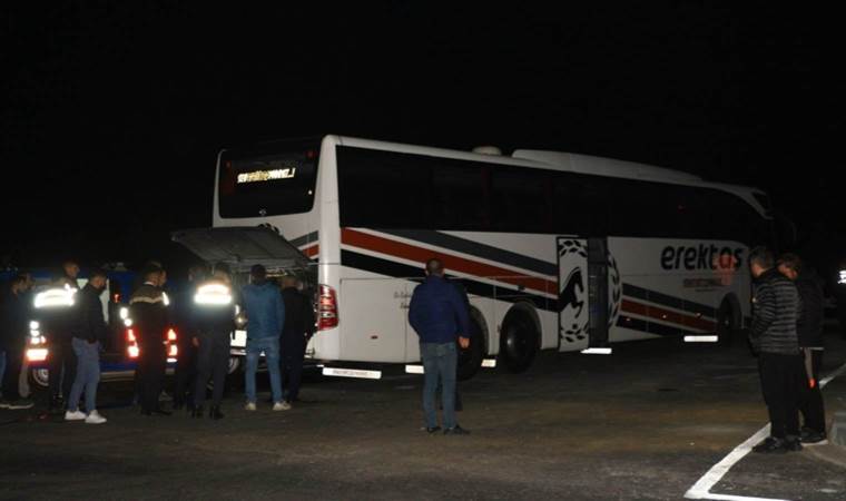 33 kişinin bulunduğu yolcu otobüsüne tüfekli saldırı: 1 gözaltı