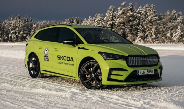 Skoda'dan buz üzerinde dünya rekoru