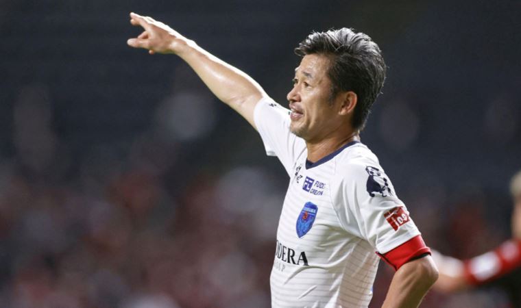 55 yaşındaki Japon futbolcu Kazuyoshi Miura, kariyerini Portekiz'de sürdürecek