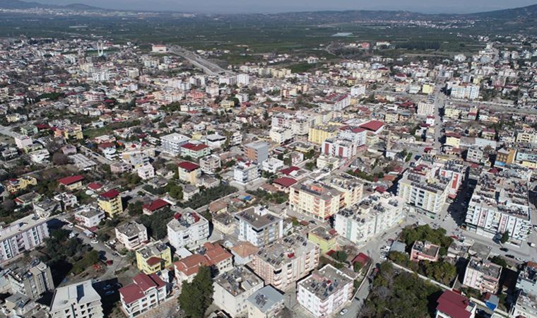 Hatay'da yıkılmayan tek ilçe: Erzin Belediye Başkanı Ökkeş Elmasoğlu bir bir anlattı