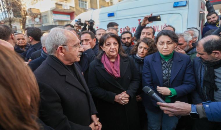 Kemal Kılıçdaroğlu ve Pervin Buldan, enkaz bölgesinde karşılaştı