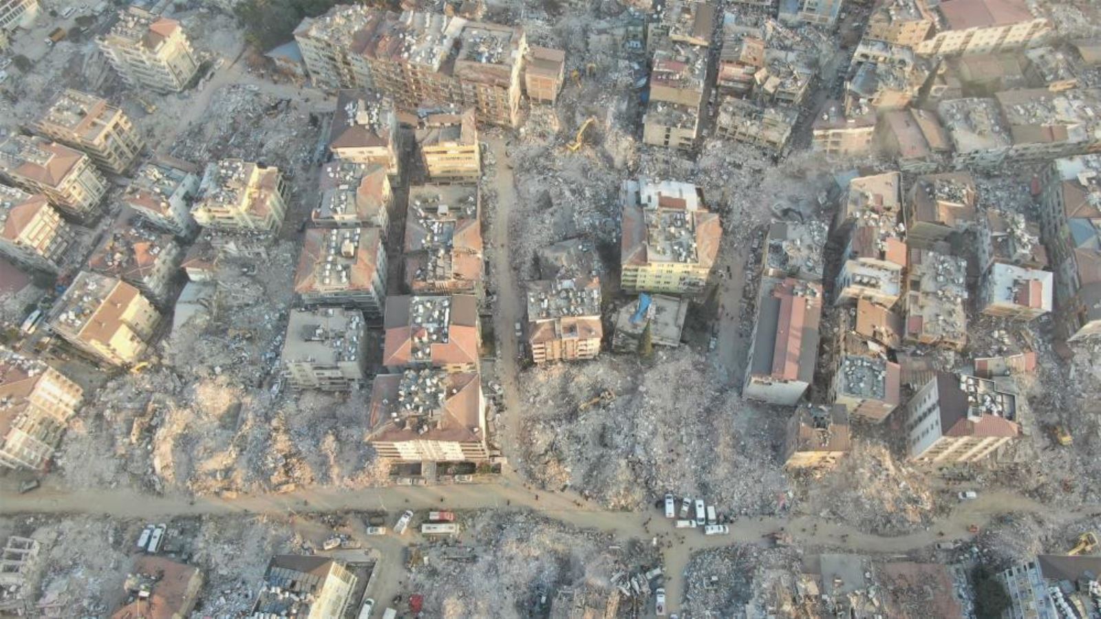 Depremin 8'nci gününde Hatay'daki yıkım havadan görüntülendi