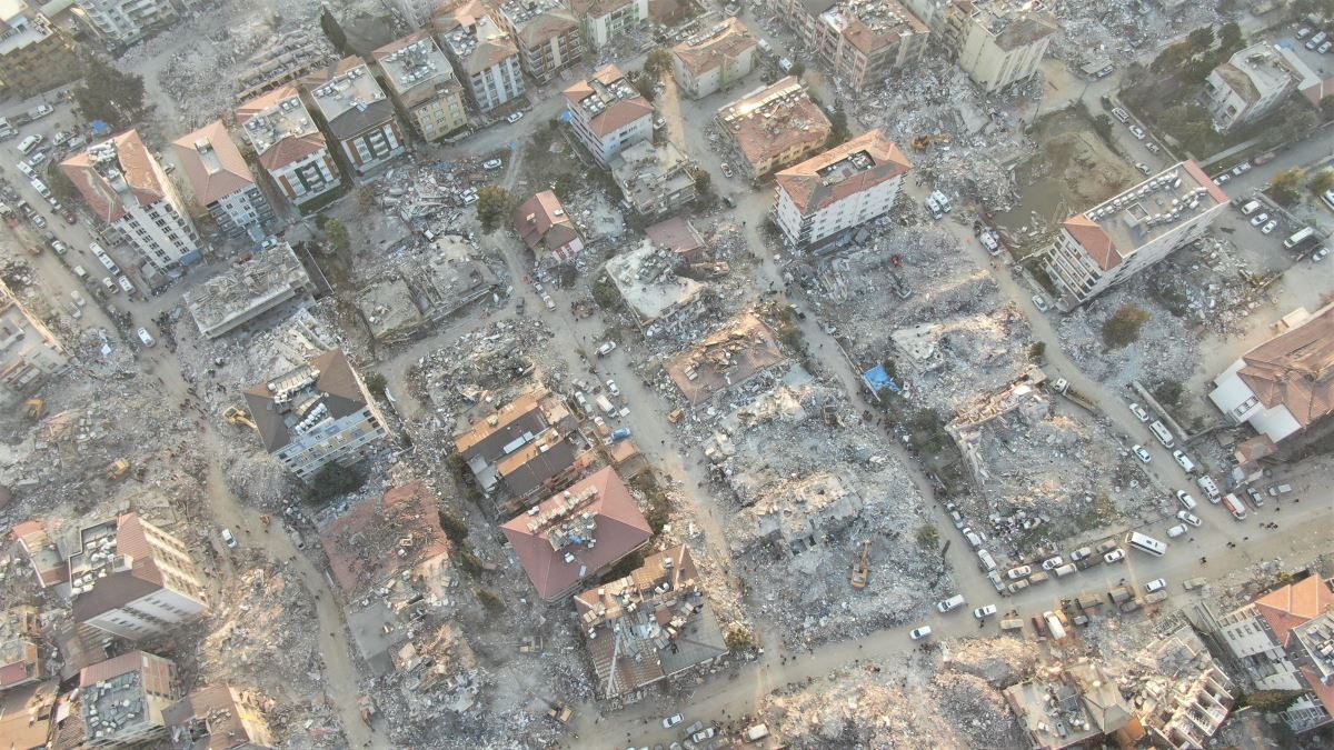 Depremin 8'nci gününde Hatay'daki yıkım havadan görüntülendi