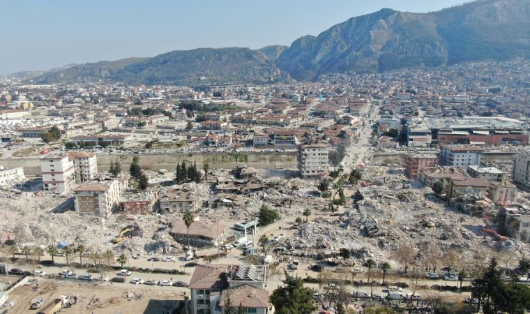 Depremin 8'nci gününde Hatay'daki yıkım havadan görüntülendi