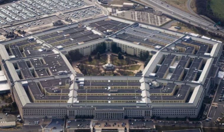 Pentagon'un başı çalışanların akıllı telefonları nedeniyle dertte