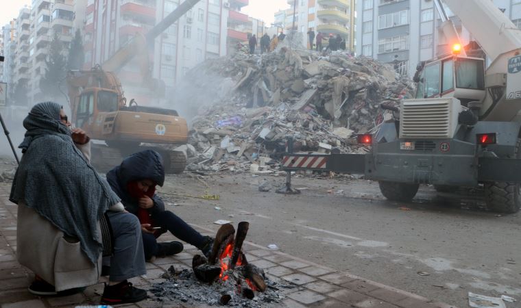 Uzmanından depremzedelere 'psikolojik destek' önerisi