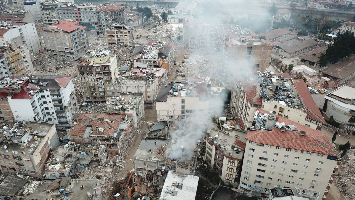 Deprem üstüne deprem! Hatay'daki yıkım havadan görüntülendi