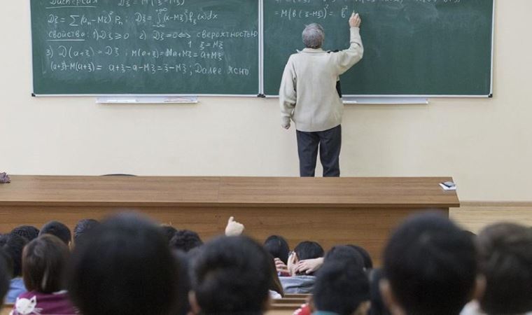 Üniversitelerde güvencesiz çalışan tek kadro doktor öğretim üyeleri