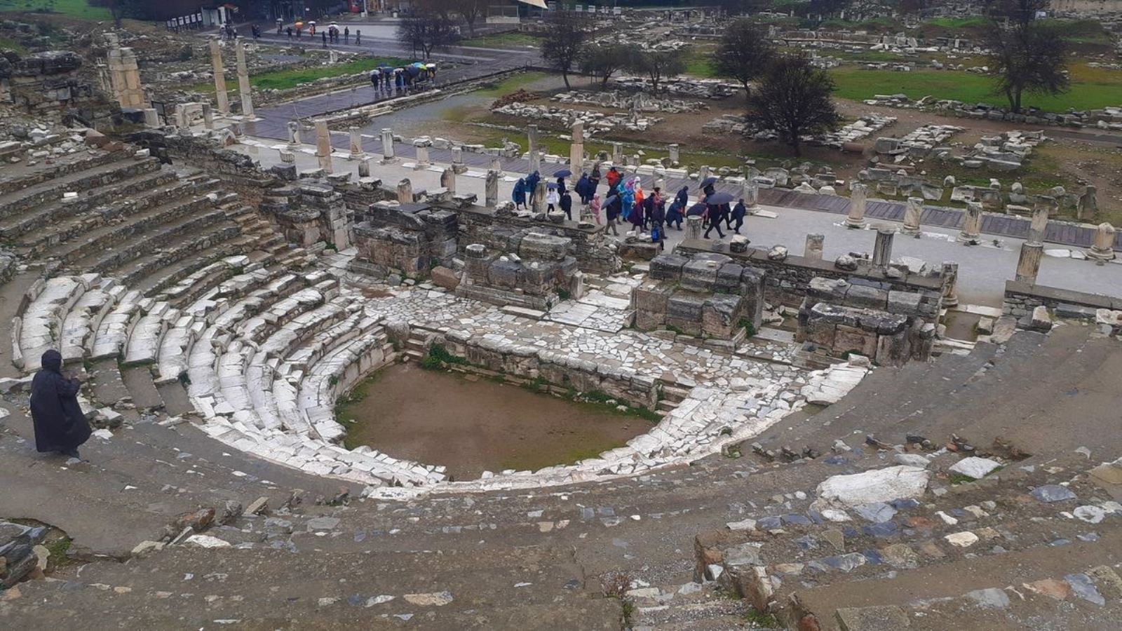 Doğaseverler, Efes'in bilinmeyenlerini keşfetti