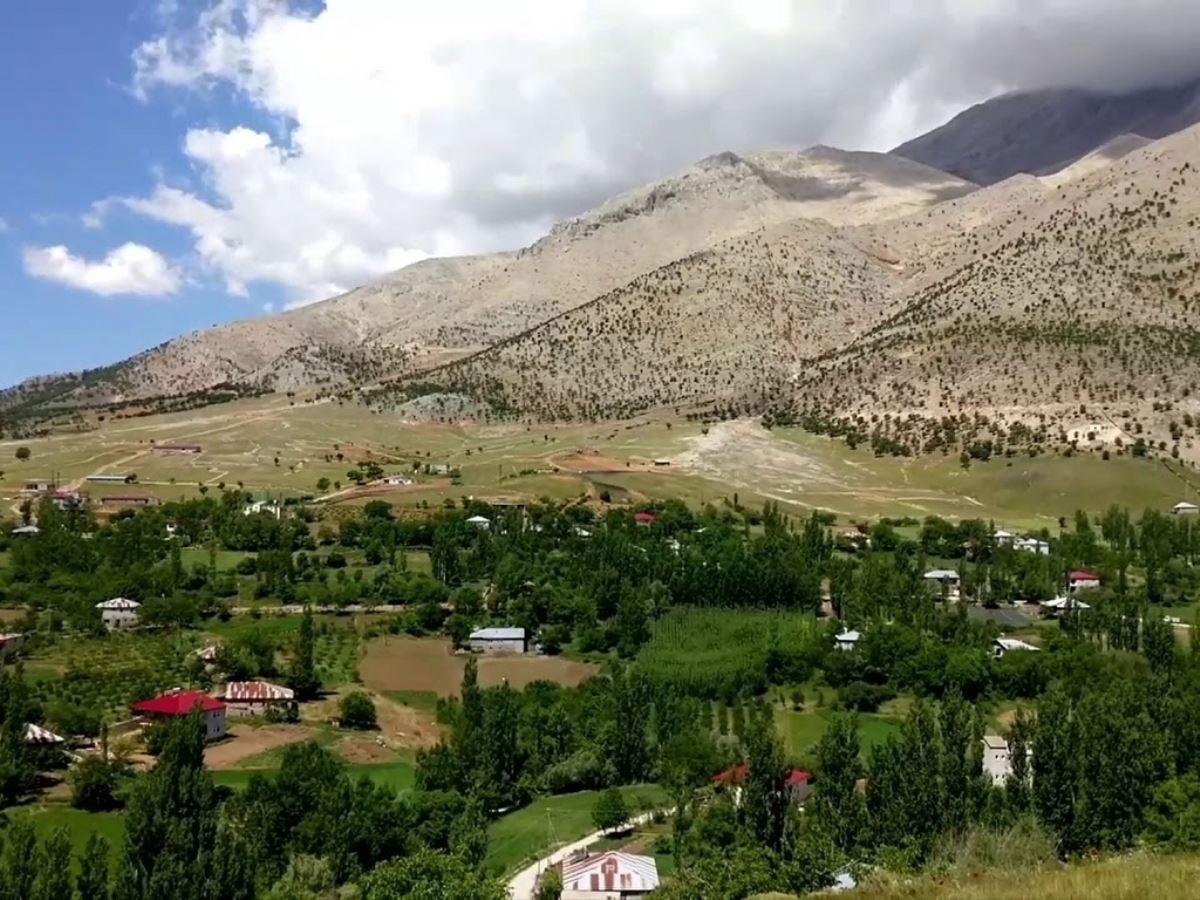 Kahramanmaraş'ın ilçeleri! Kahramanmaraş'ın kaç ilçesi var? Kahramanmaraş'ın ilçe nüfusları kaç? Kahramanmaraş'ın ilçe belediyeleri hangi partiden?