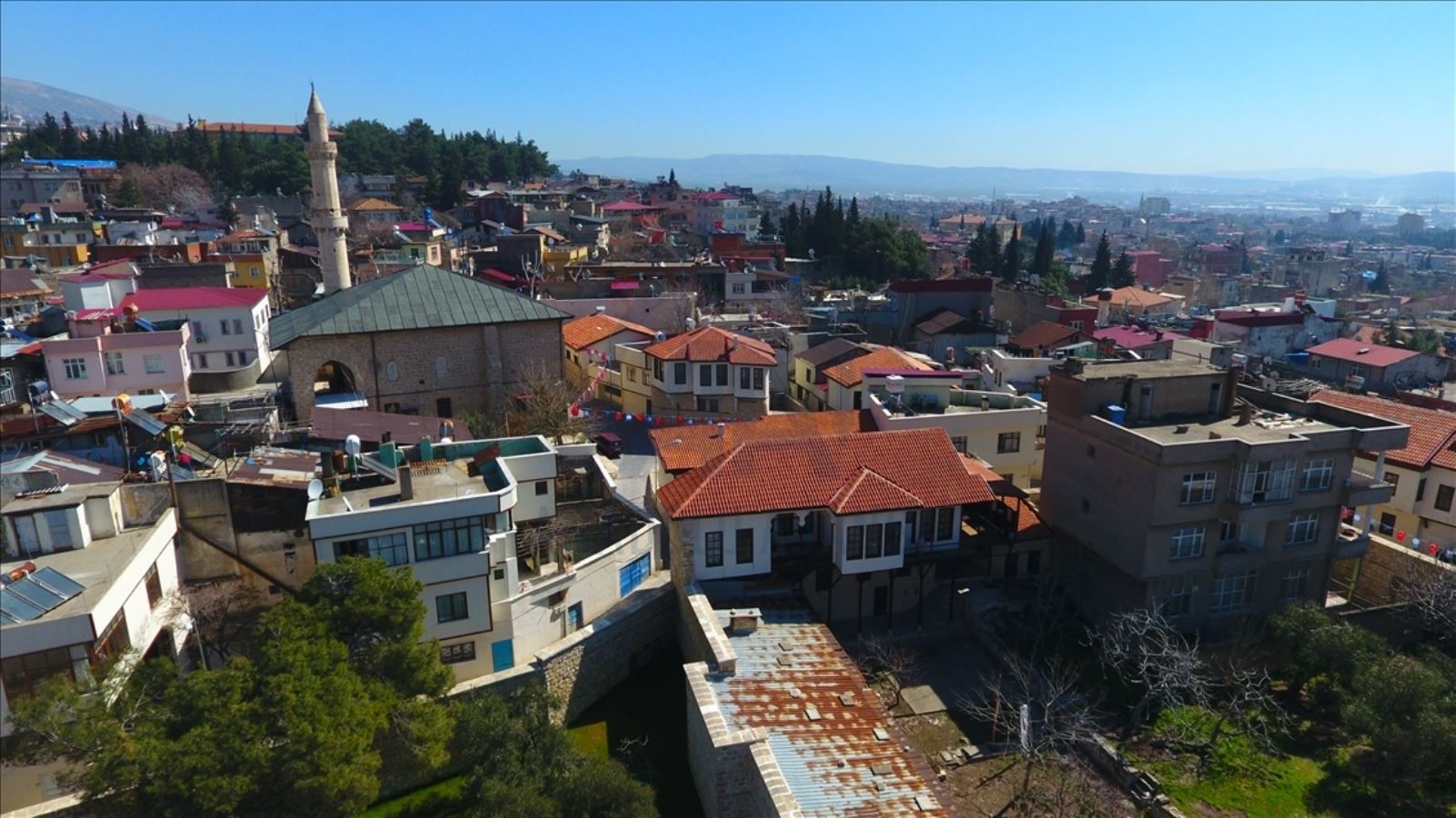 Kahramanmaraş'ın ilçeleri! Kahramanmaraş'ın kaç ilçesi var? Kahramanmaraş'ın ilçe nüfusları kaç? Kahramanmaraş'ın ilçe belediyeleri hangi partiden?