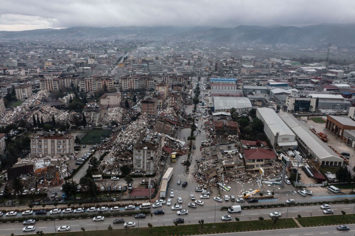 Depremin ardından Hatay'daki yıkım havadan görüntülendi