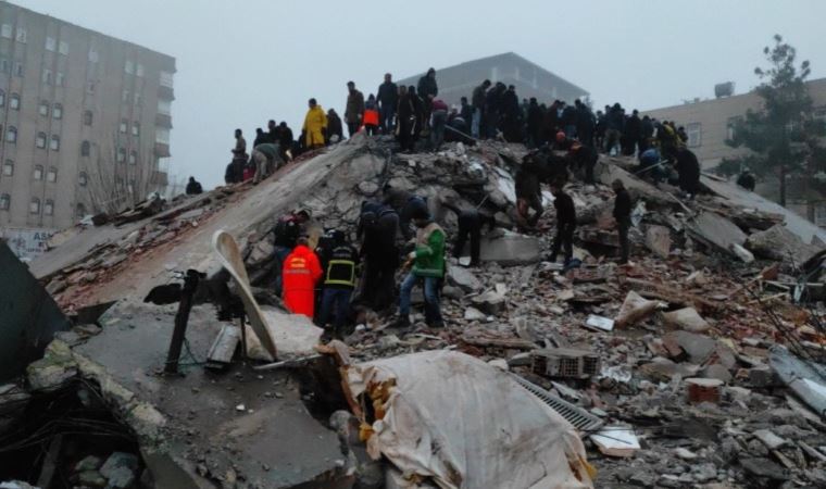 Kahramanmaraş merkezli büyük deprem.. Prof. Dr. Sertçelik: Muhtemelen bölgedeki faylar harekete geçti