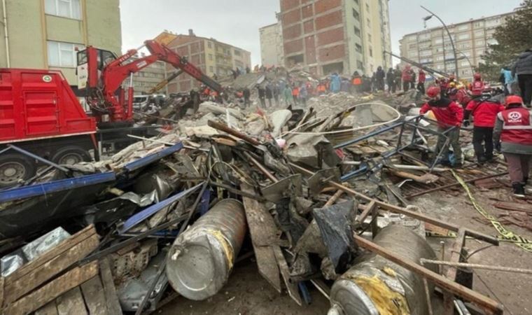 Türkiye Müteahhitler Birliği: İş makineleri deprem bölgesine yönlendirilmeli