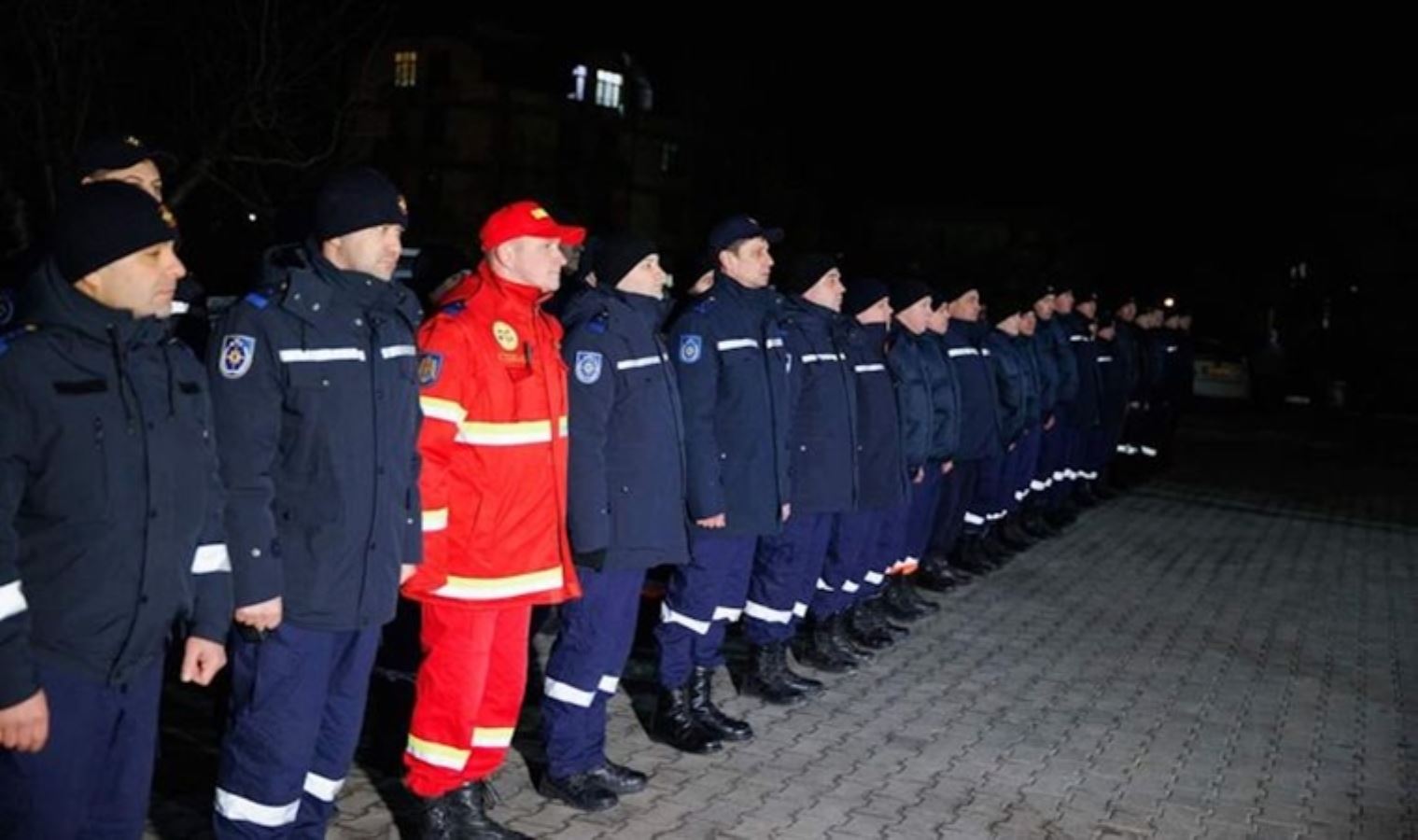 Dünyadan arama kurtarma ekipleri Türkiye'ye geliyor