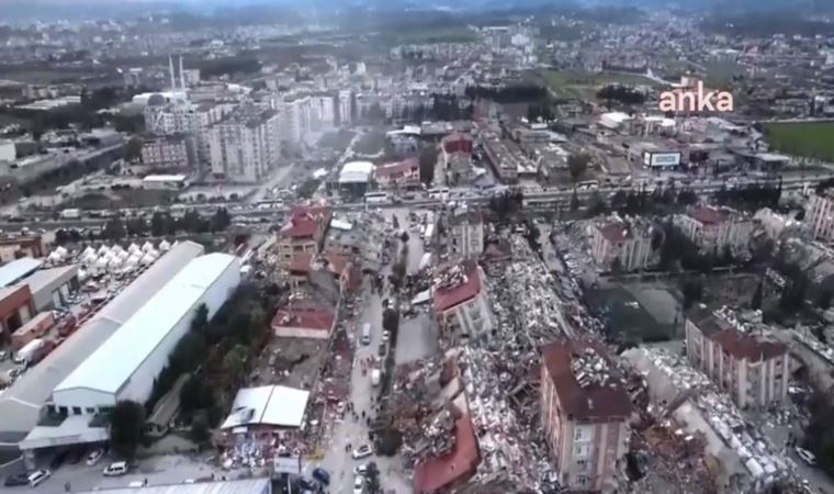 Hatay'da depremin yarattığı büyük yıkım drone ile böyle görüntülendi