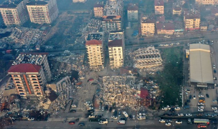 Son dakika... Bakan Bozdağ açıkladı: Deprem bölgesindeki binaları yapanlarla ilgili 'tahkikat' başlatıldı