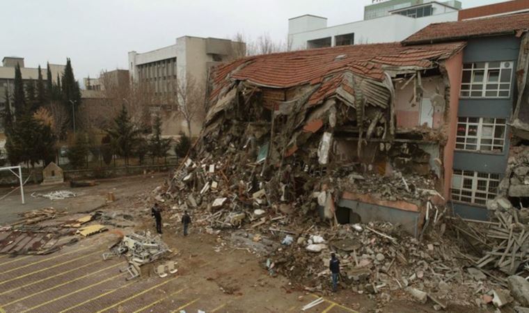 Deprem bölgesinden tayin isteyen öğretmenlerin başvuru süresi uzatıldı