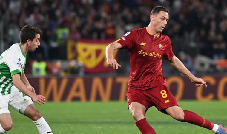 Roma evinde Sassuolo'ya mağlup oldu! Roma 3-4 Sassuolo