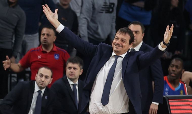 Anadolu Efes Başantrenörü Ergin Ataman: 'Harika bir galibiyet oldu'