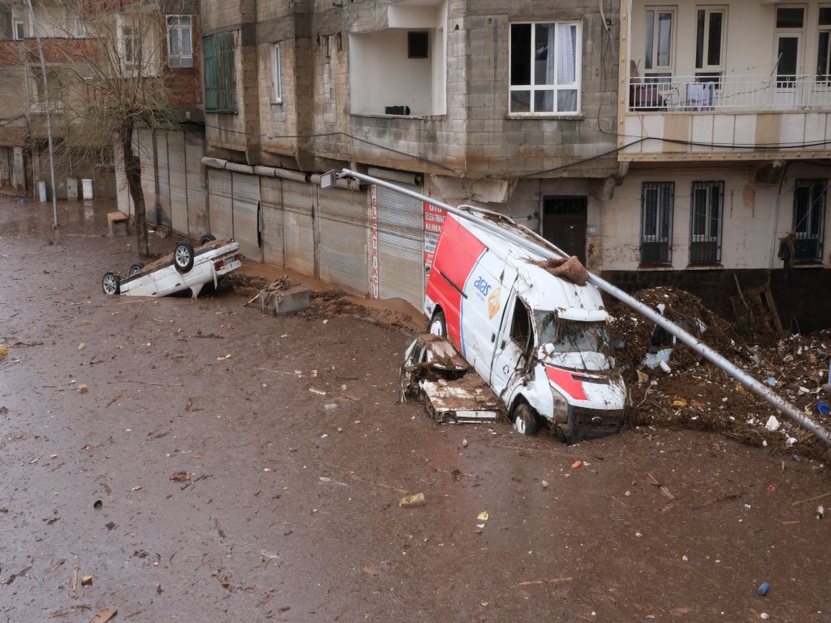 Cumhuriyet Şanlıurfa'daki sel felaketini görüntüledi