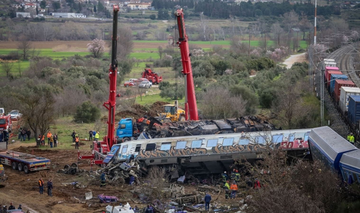 Yunanistan’da tren kazasında can kaybı 43’e yükseldi