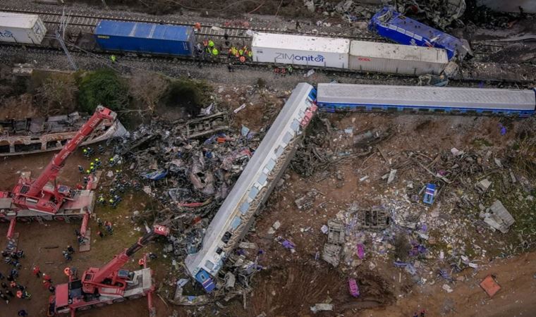 Yunanistan’da tren kazasında can kaybı 43’e yükseldi