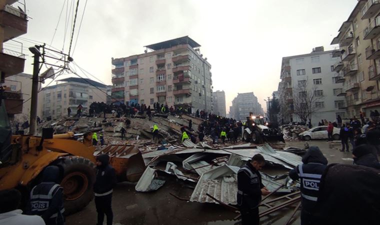 Deprem bölgesindeki 4 ilde eğitim kademeli olarak başlıyor