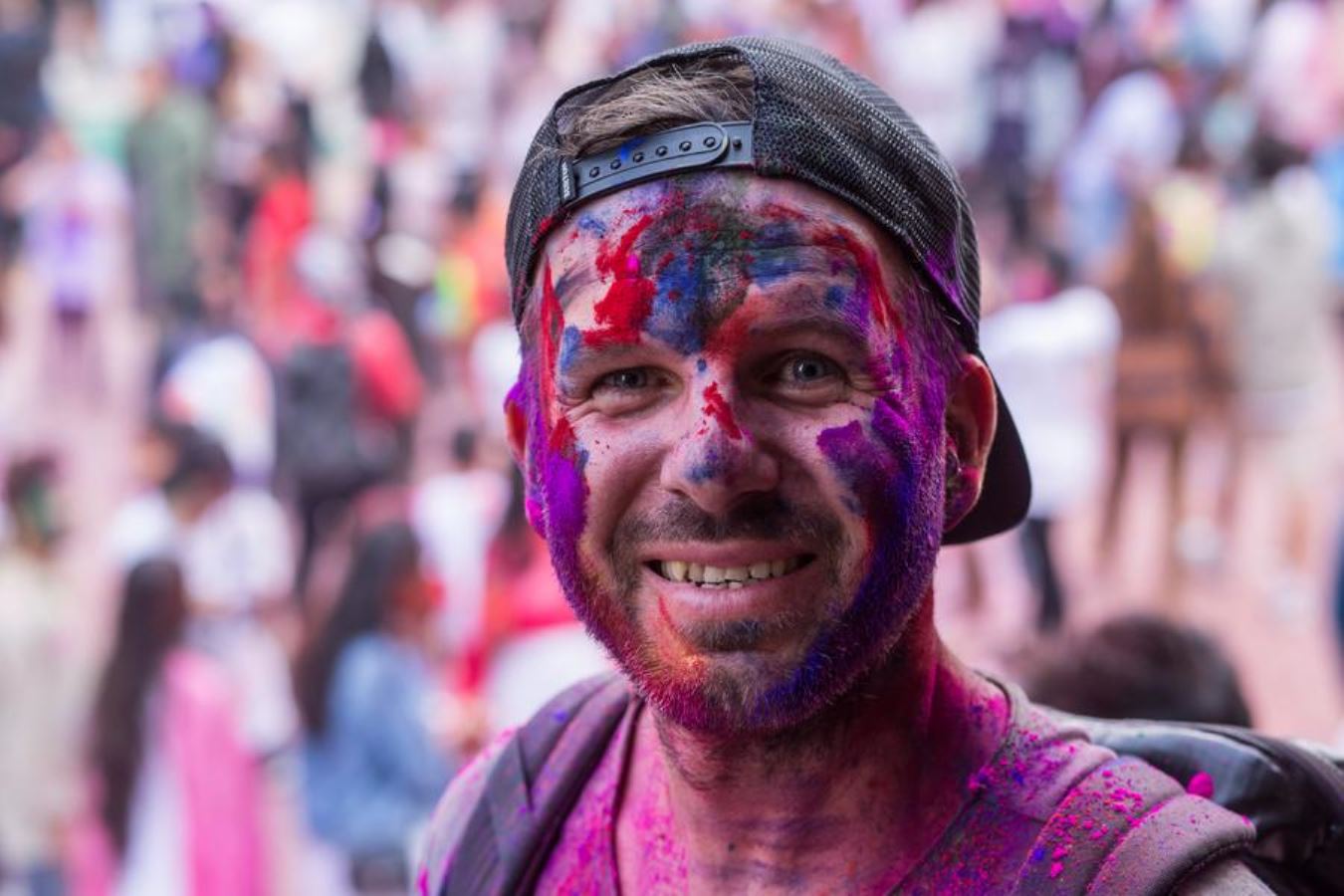 Nepal'deki Holi Festivali'nden renkli görüntüler