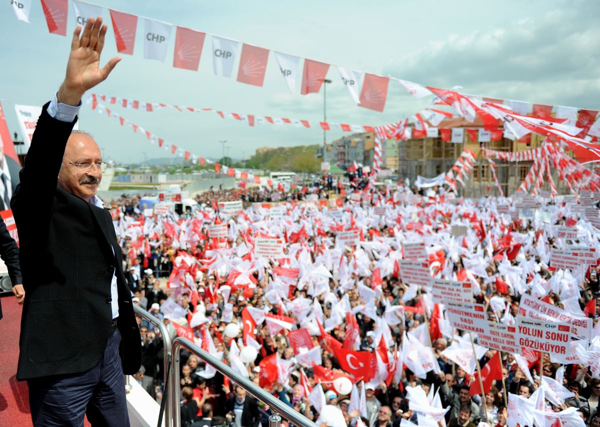 Millet İttifakı adayı Kemal Kılıçdaroğlu kimdir? Kemal Kılıçdaroğlu kaç yaşında, nereli? Kemal Kılıçdaroğlu'nun siyasi yaşamı....