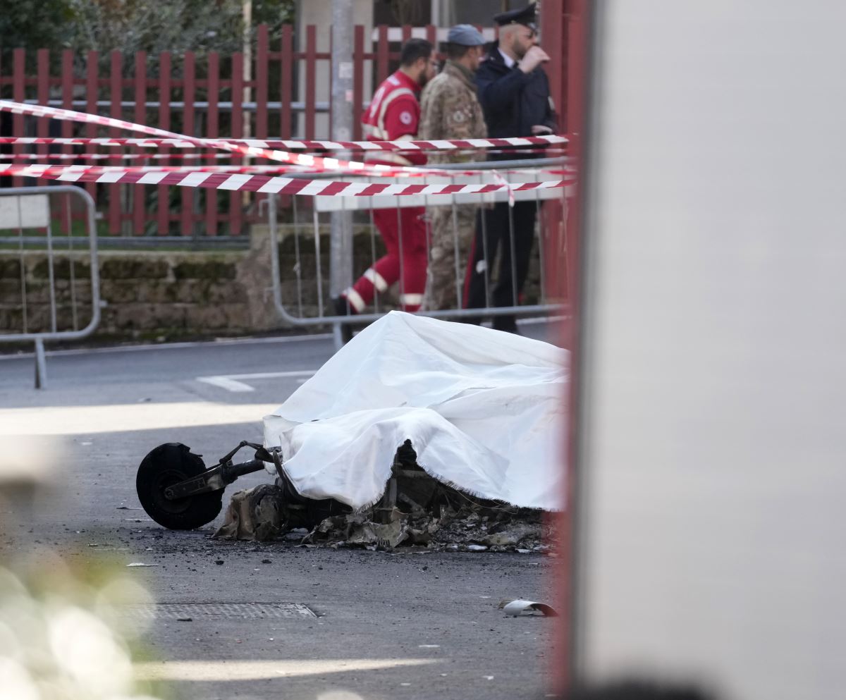 İtalya'daki askeri uçak kazasında iki pilot yaşamını yitirdi