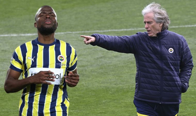 Fenerbahçe Teknik Direktörü Jorge Jesus: '3 puan önemli adım'