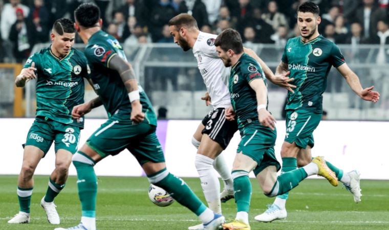 Beşiktaş'ta Cenk Tosun'un son durumu belli oldu