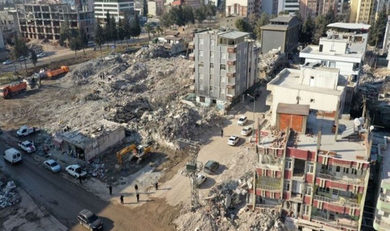 30'dan fazla kişiye mezar olmuştu... Hasoğlu İnşaat Apartmanı'nın müteahhidi tutuklandı